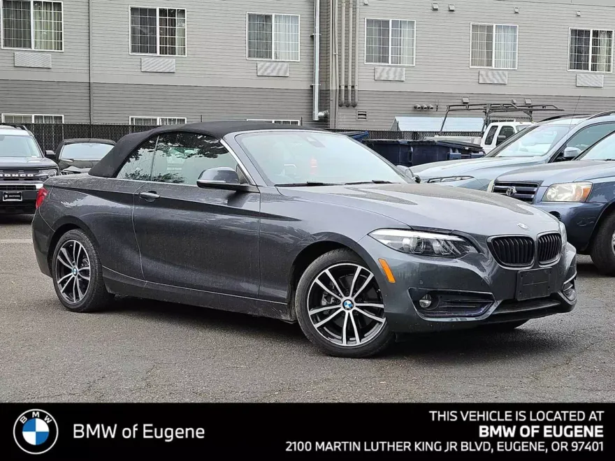 2020 Bmw 230i xDrive Convertible photo 1