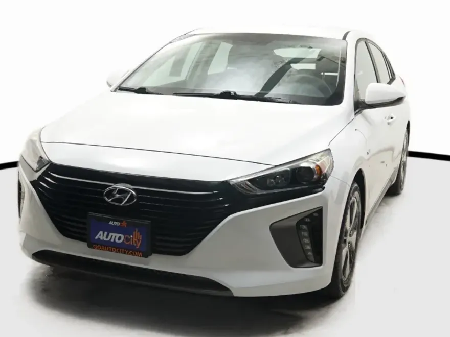 2019 Hyundai Ioniq Plug-In Hybrid photo 1