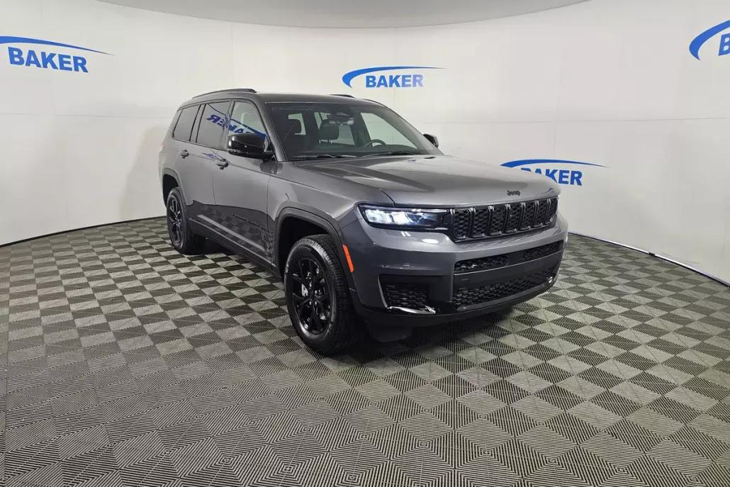 2025 Jeep Grand Cherokee L photo 1