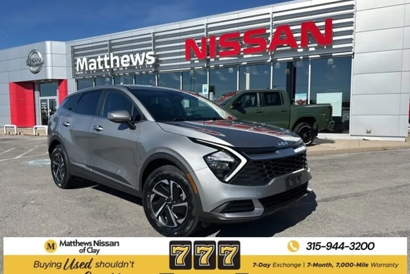 2023 Kia Sportage Hybrid LX photo 1