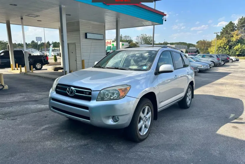 2006 Toyota RAV4 Limited Sport photo 1