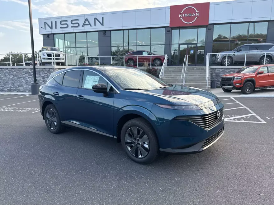2025 Nissan Murano SL photo 1