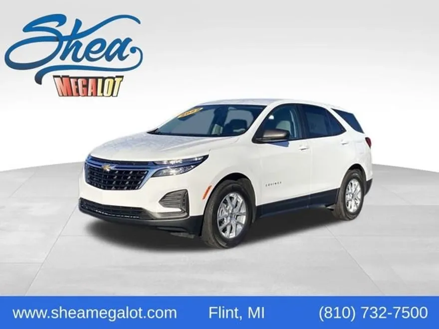 2022 Chevrolet Equinox LS photo 1
