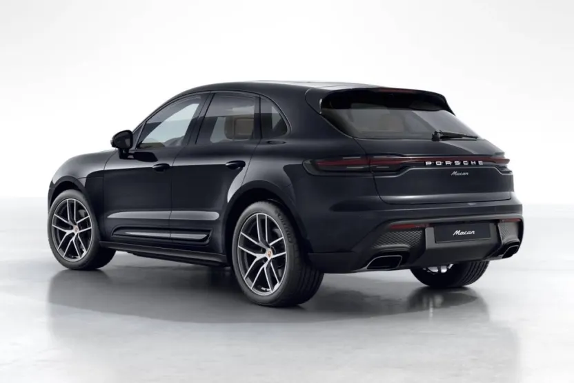 2026 Porsche Macan T photo 1