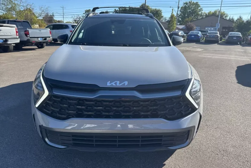 2024 Kia Sportage X-Line photo 1