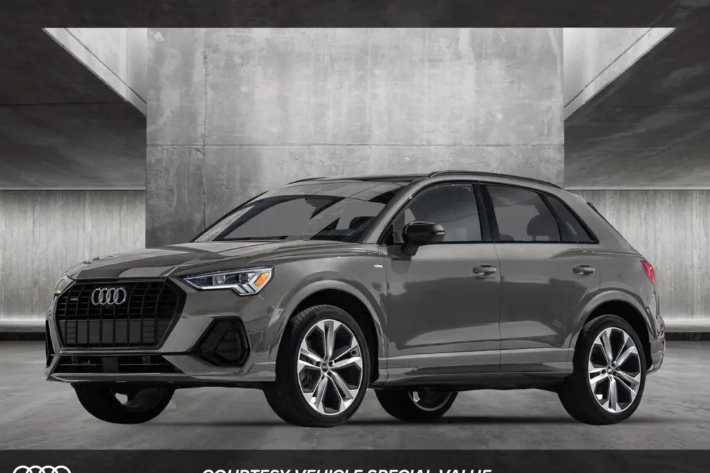 2024 Audi Q3 S line Premium Plus photo 1