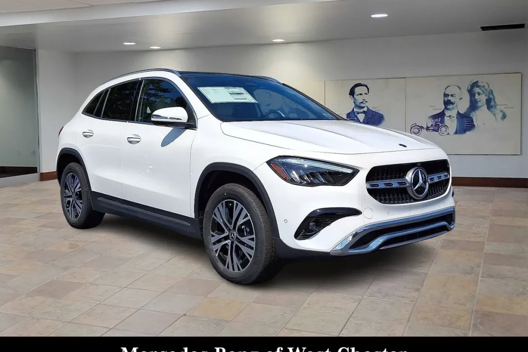 2026 Mercedes Benz GLA 250 4MATIC photo 1