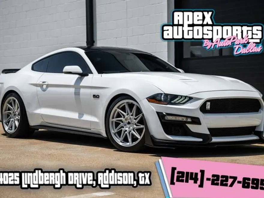 2020 Ford Mustang GT Premium photo 1