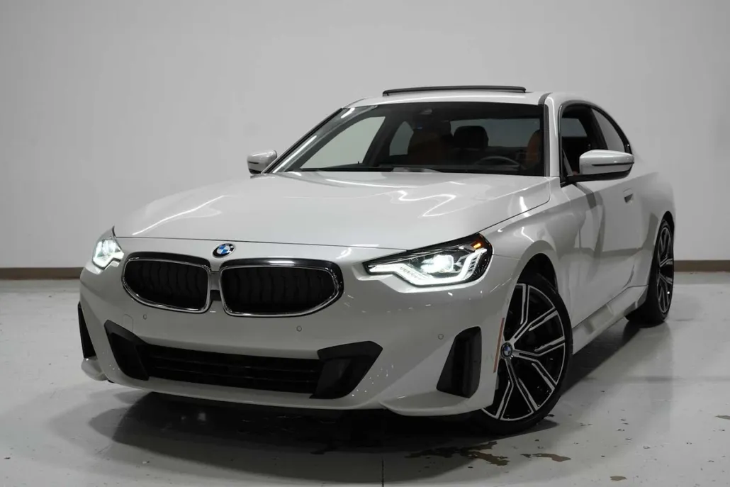 2023 Bmw 230i 2-Series photo 1