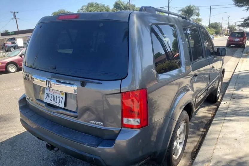 2011 Honda Pilot EX photo 1
