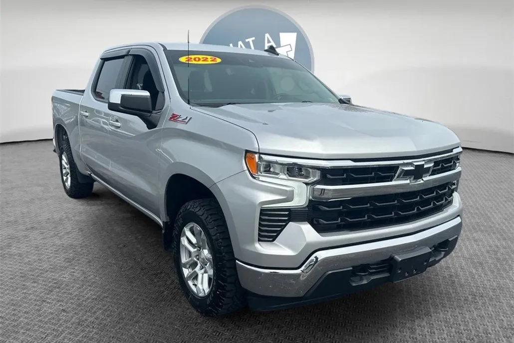 2022 Chevrolet Silverado 1500 LT photo 1