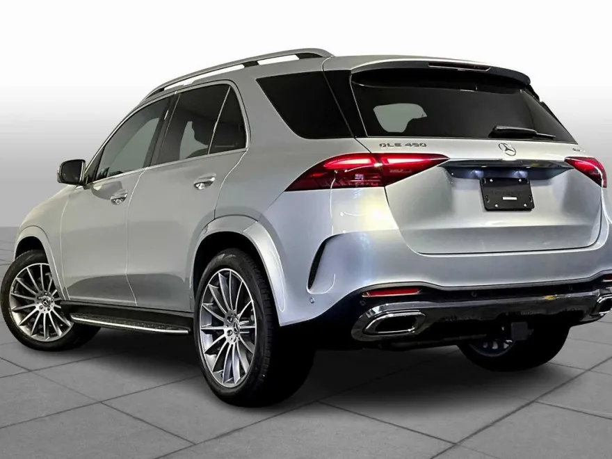 2026 Mercedes Benz GLE 450 4MATIC photo 1