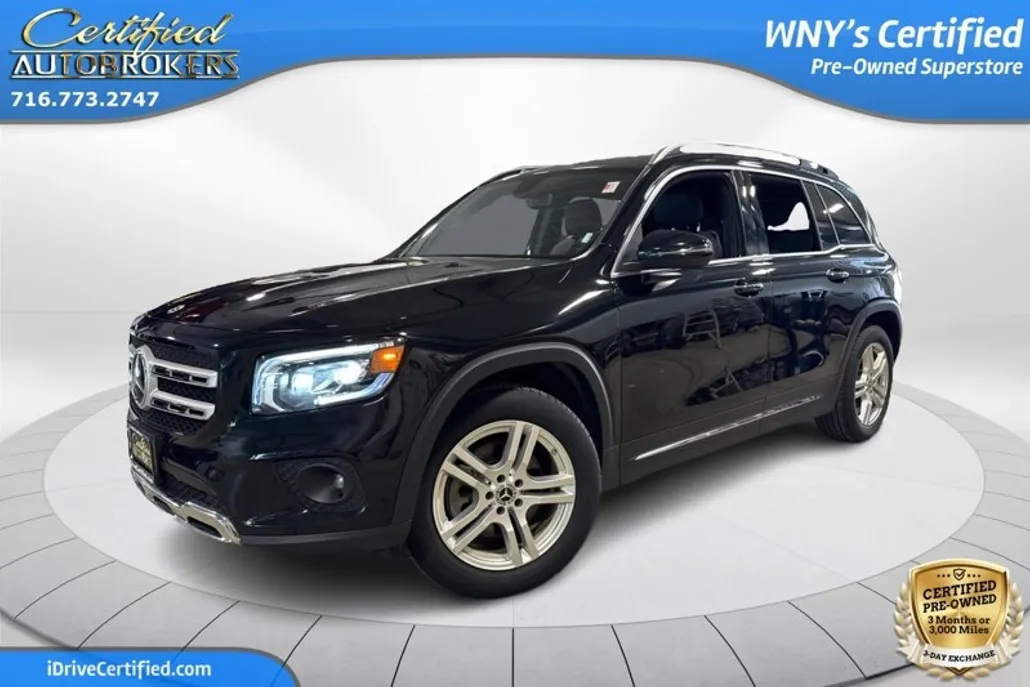 2023 Mercedes Benz GLB 250 4MATIC photo 1