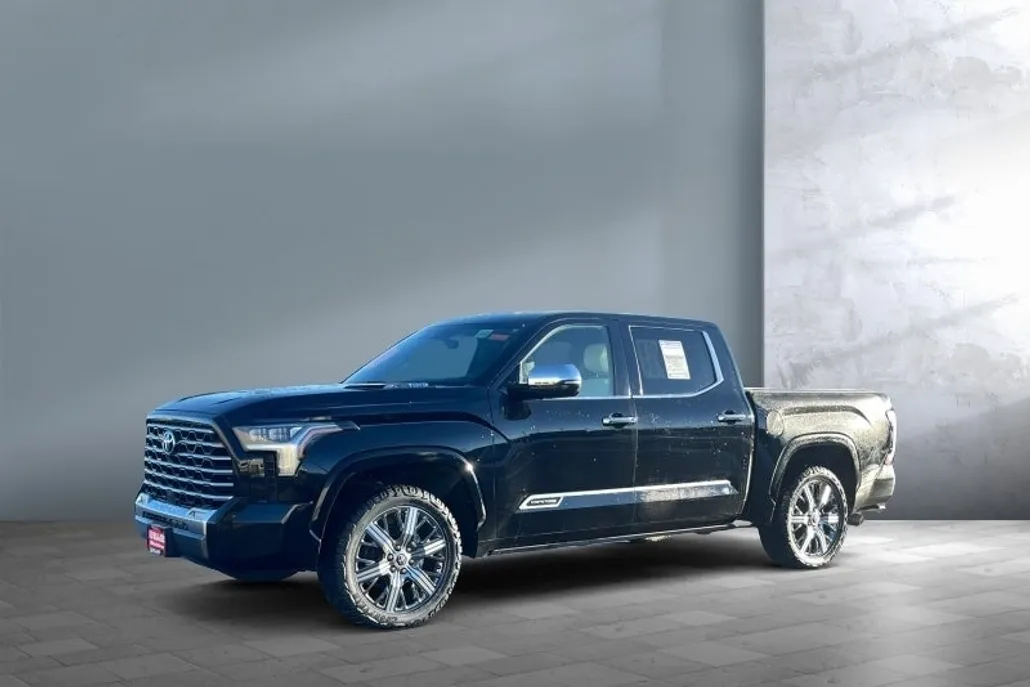 2022 Toyota Tundra CapStone photo 1
