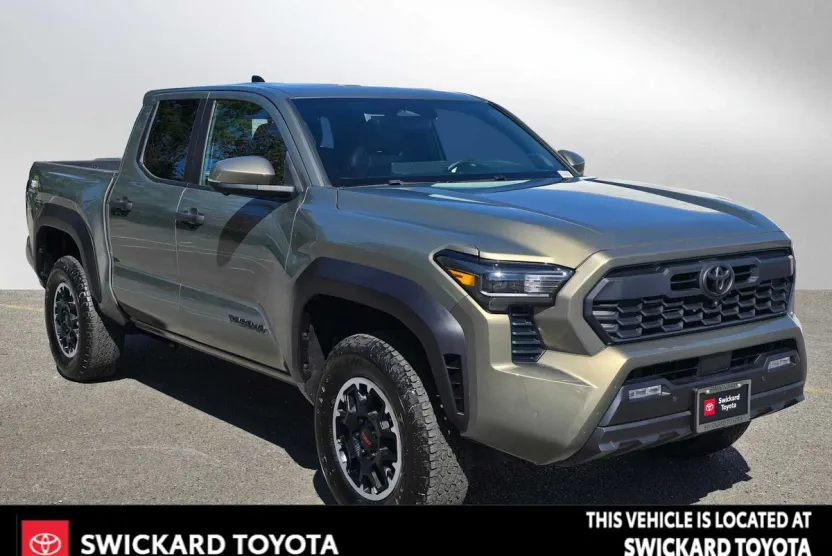 2024 Toyota Tacoma TRD Double Cab photo 1