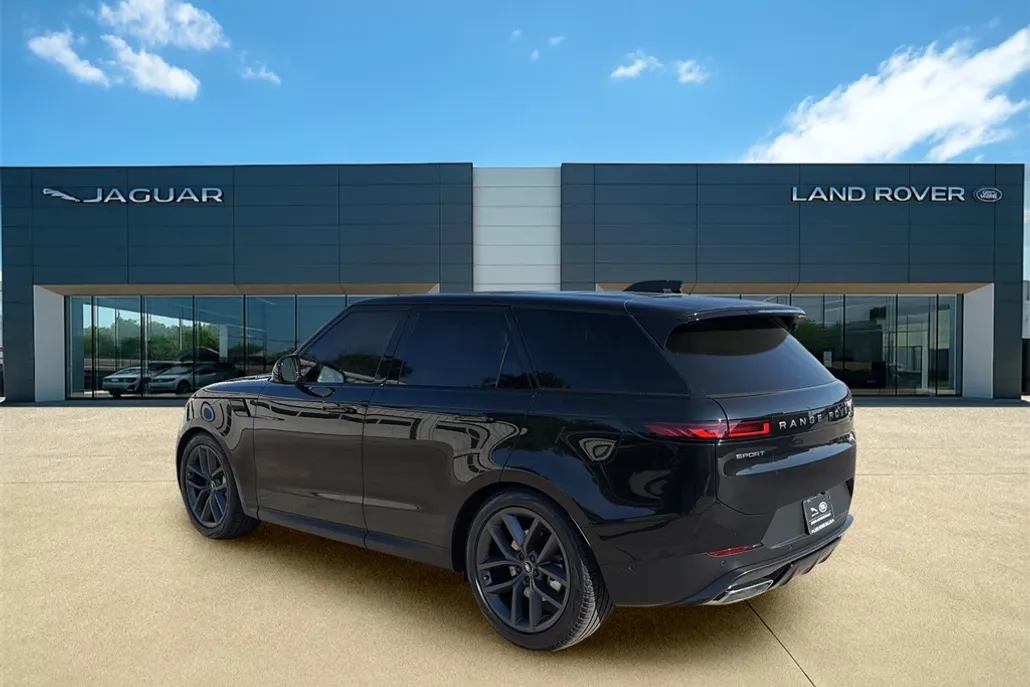 2025 Land Rover Range Rover Sport SE photo 1