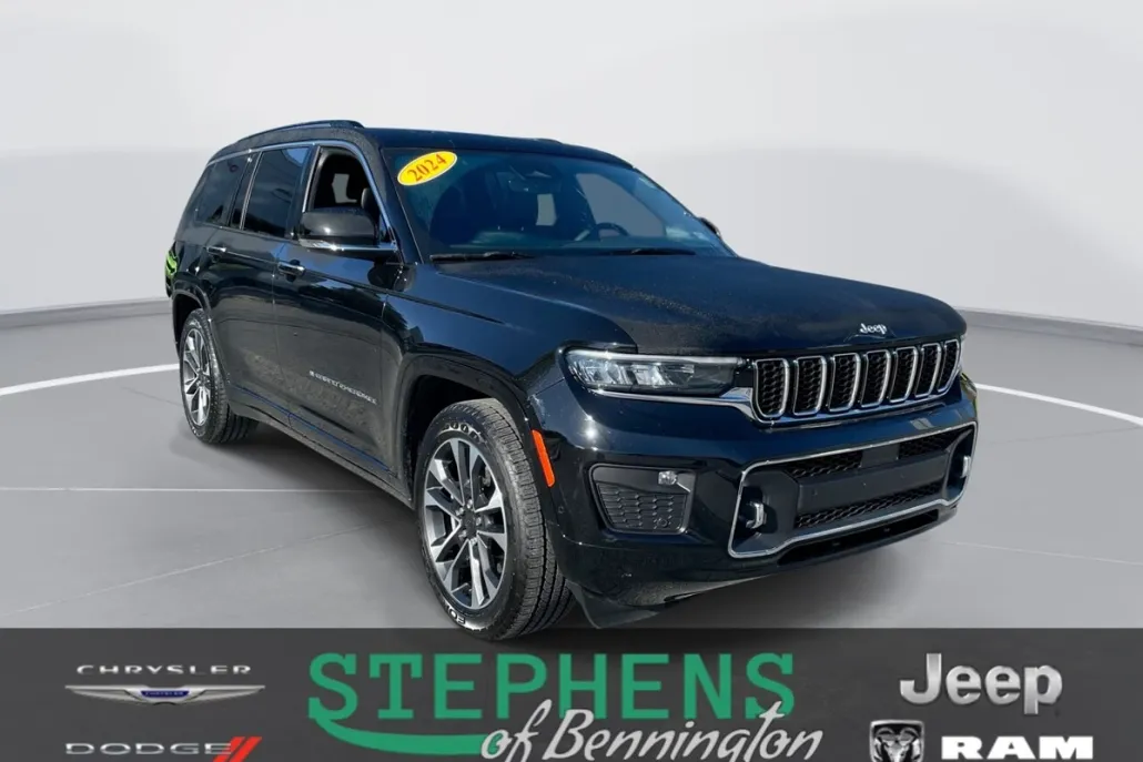 2024 Jeep Grand Cherokee Overland photo 1