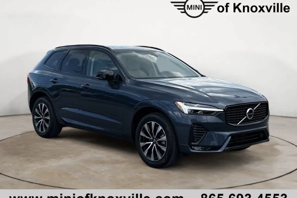 2024 Volvo XC60 Core photo 1