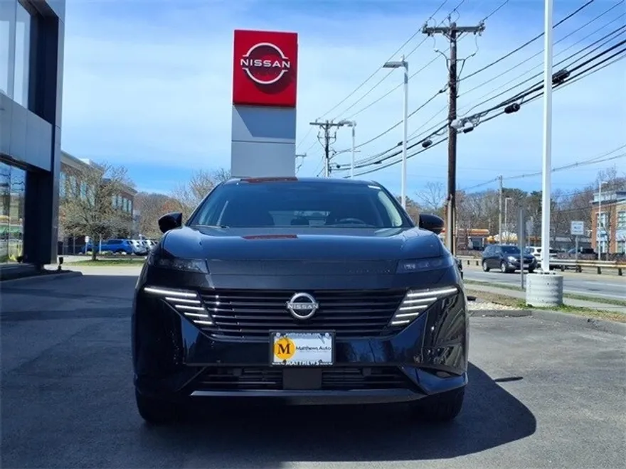 2025 Nissan Murano Platinum photo 1