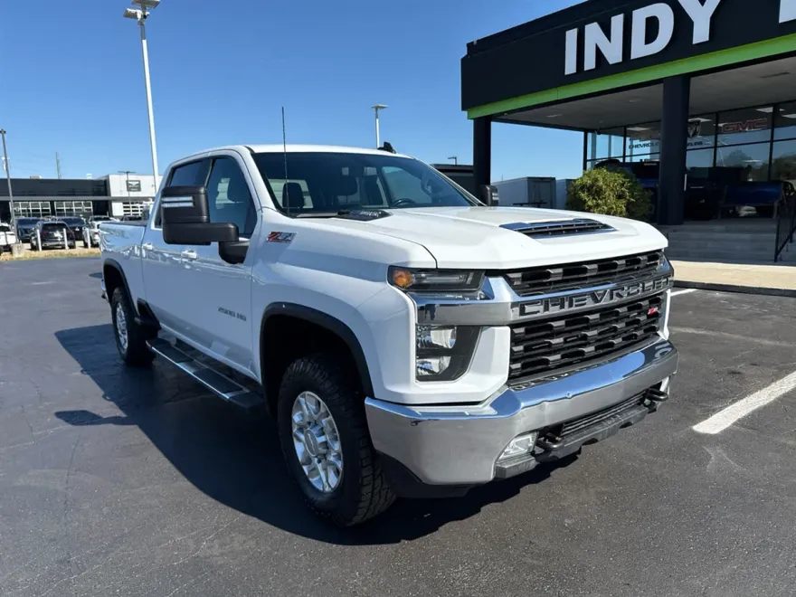 2023 Chevrolet Silverado 2500HD LT photo 1