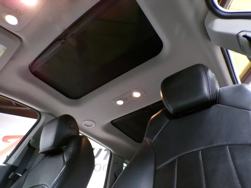 2014 Chevrolet Traverse LTZ photo 17