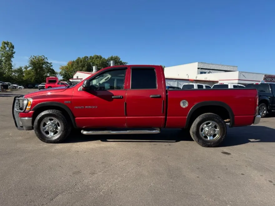 2006 Dodge Ram SLT photo 1