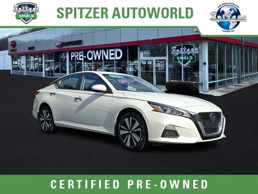 2022 Nissan Altima 2.5 SV photo 1