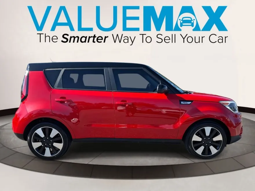2017 Kia Soul Plus photo 1