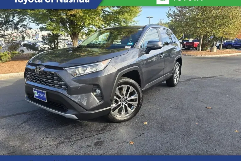 2020 Toyota RAV4 Limited photo 1