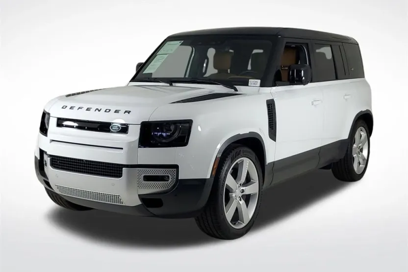 2024 Land Rover Defender 110 SE photo 1