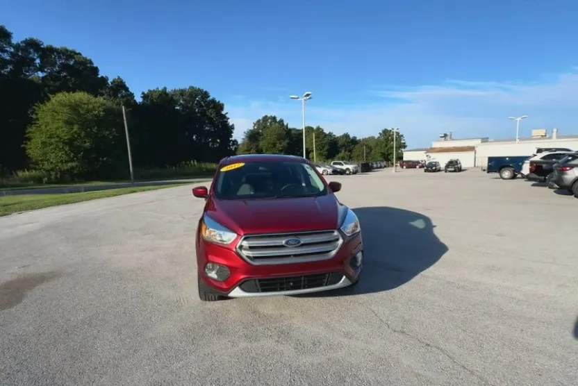2017 Ford Escape SE photo 1