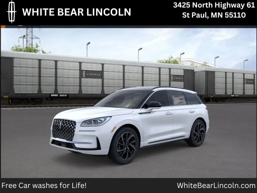 2025 Lincoln Corsair Grand Touring photo 1