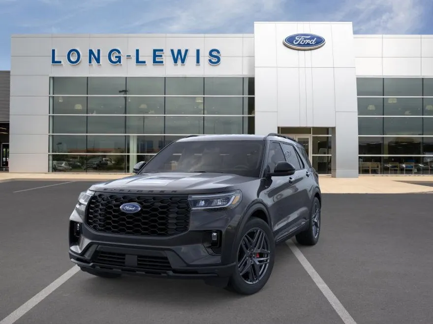 2025 Ford Explorer ST-Line photo 1