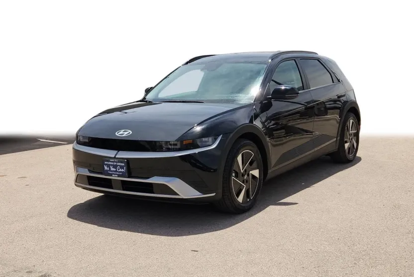 2025 Hyundai Ioniq 5 SEL photo 1