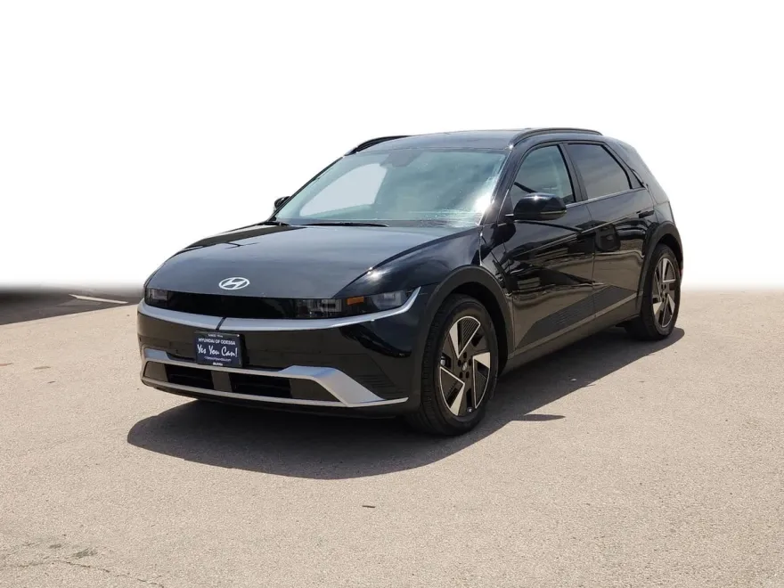 2025 Hyundai Ioniq 5 SEL photo 1
