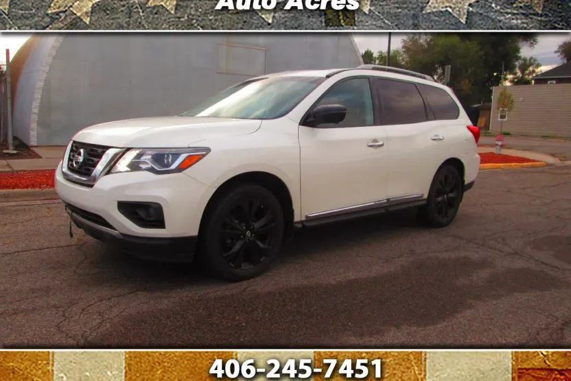 2017 Nissan Pathfinder 4x4 Platinum photo 1