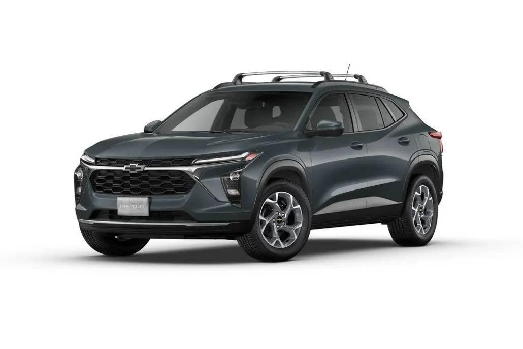 2025 Chevrolet Trax LT photo 1