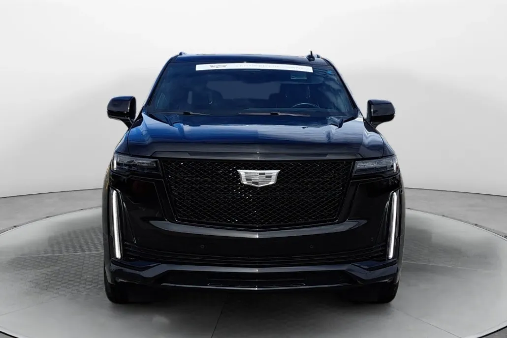 2023 Cadillac Escalade Sport Platinum photo 1