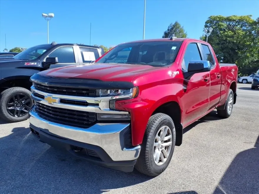 2019 Chevrolet Silverado 1500 LT photo 1