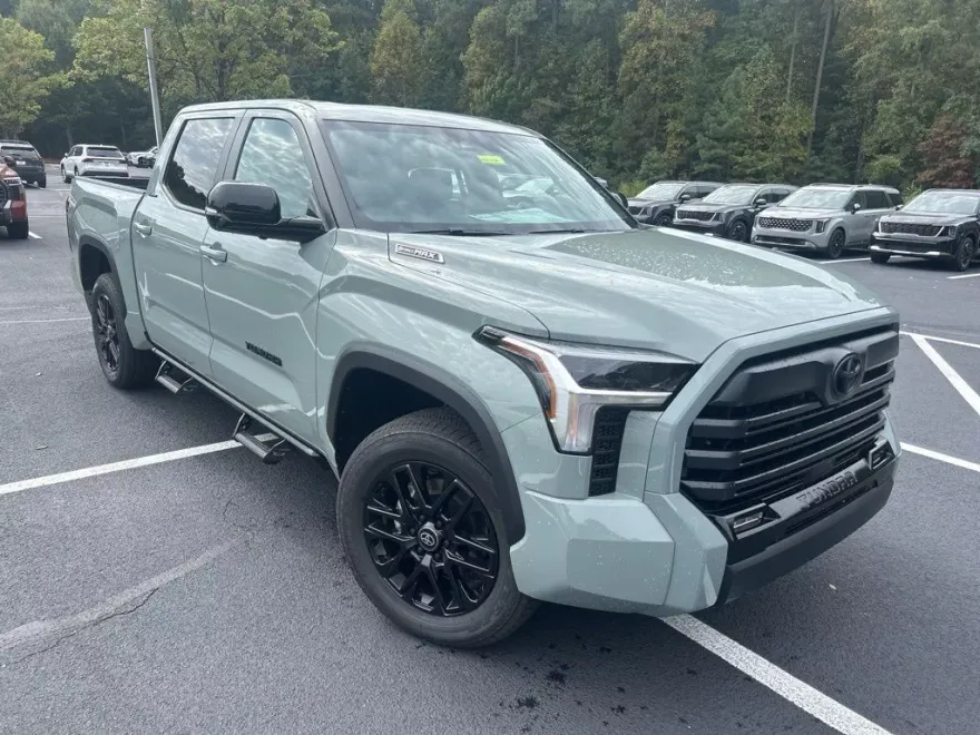 2026 Toyota Tundra Limited photo 1