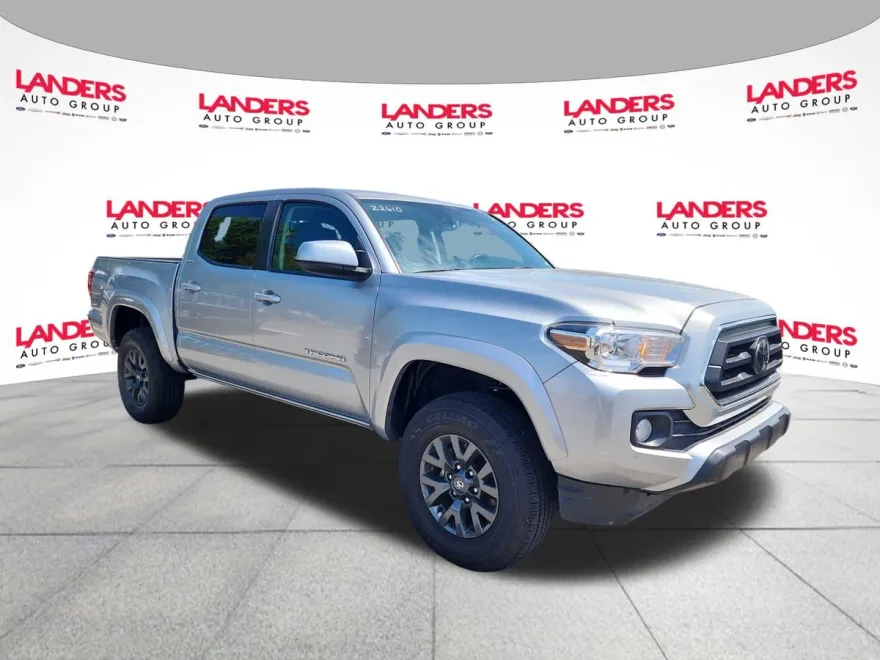 2023 Toyota Tacoma 4x4 photo 1