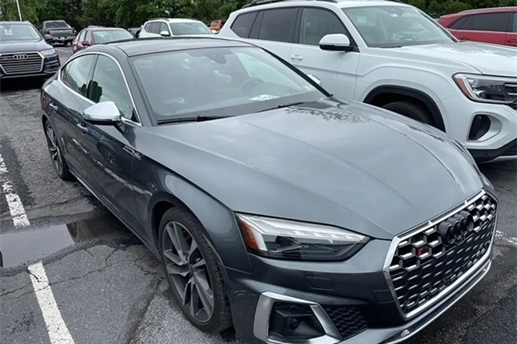 2023 Audi S5 Prestige photo 1