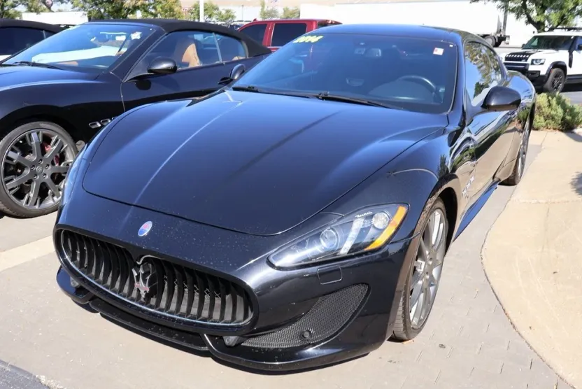 2014 Maserati Granturismo Sport photo 1