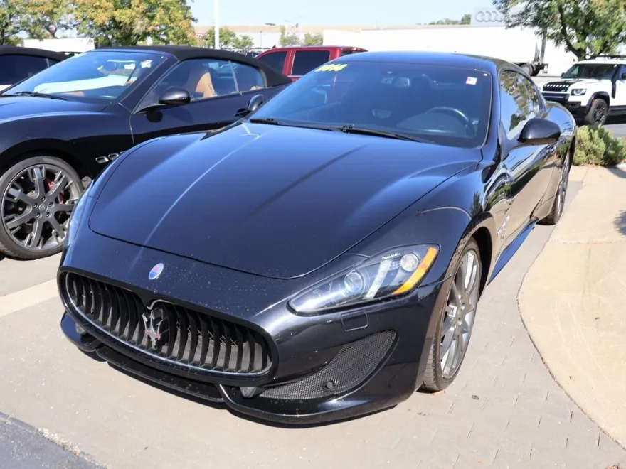 2014 Maserati Granturismo Sport photo 1