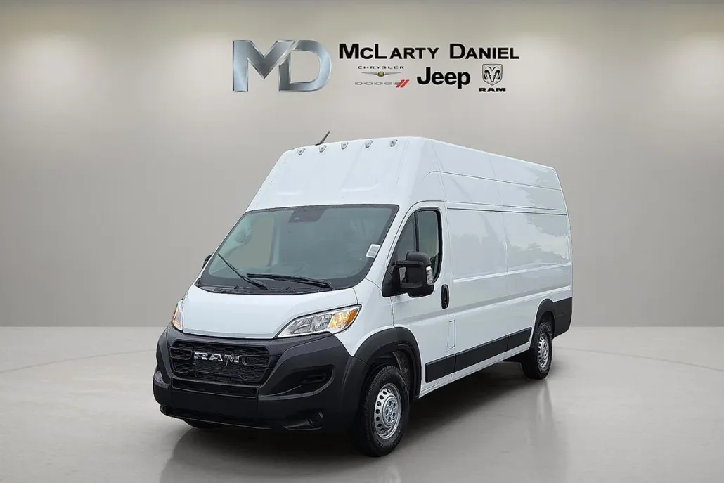 2025 Ram ProMaster 3500 Cargo Van photo 1