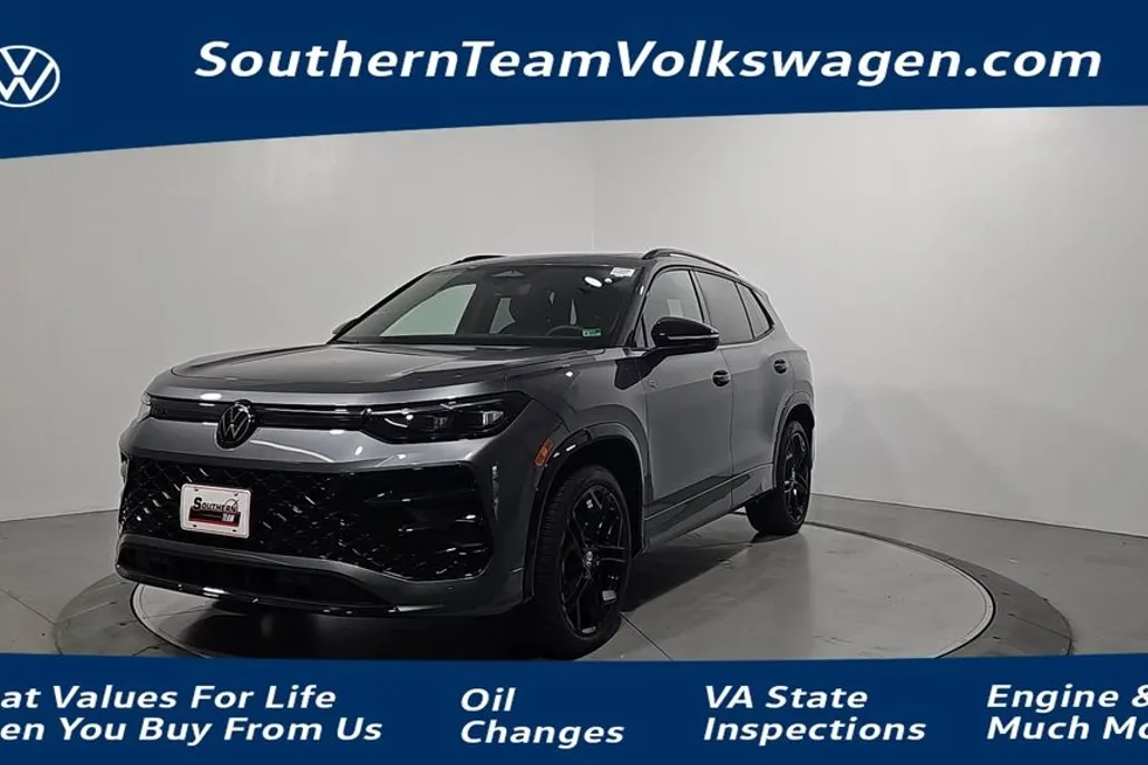2025 Volkswagen Tiguan SE R-Line Black photo 1