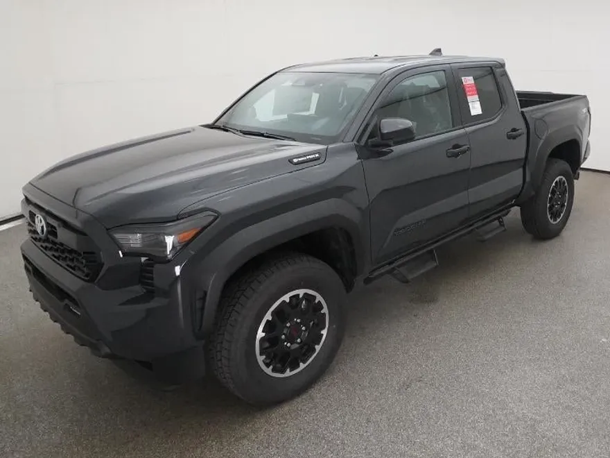 2025 Toyota Tacoma TRD Off-Road photo 1