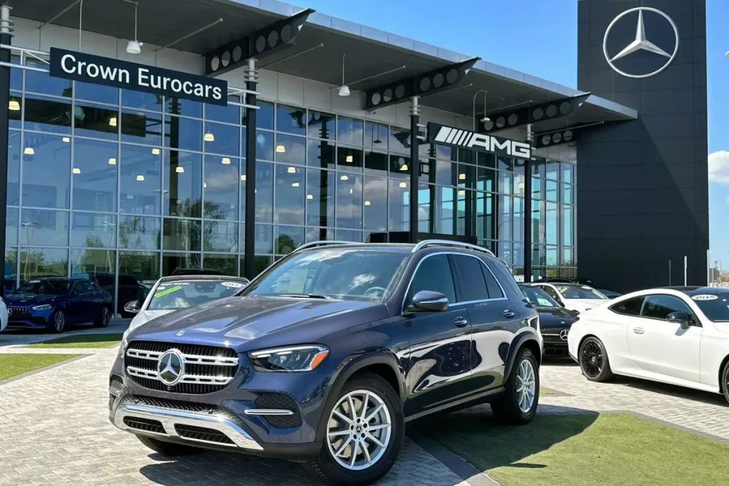2025 Mercedes Benz GLE 450 4MATIC photo 1