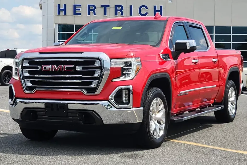2021 Gmc Sierra 1500 SLT photo 1
