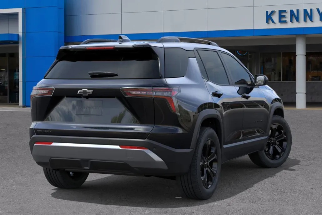 2026 Chevrolet Equinox LT photo 1